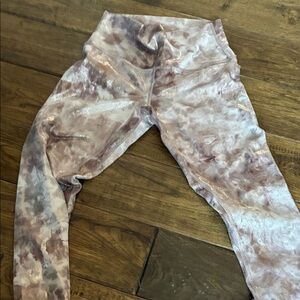 Lululemon Athletica Pink Tie-Dye Leggings